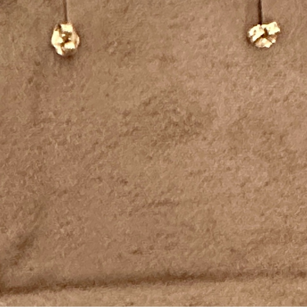 14k SOLID GOLD Pearl Stud Earrings 4.7mm - Picture 8 of 10